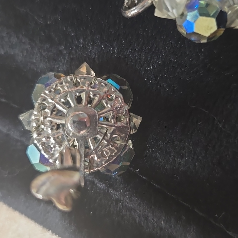 Vintage Coro Austrian Crystal Clip-on AB - aurora Borealis Clip On Earrings - Picture 4 of 4
